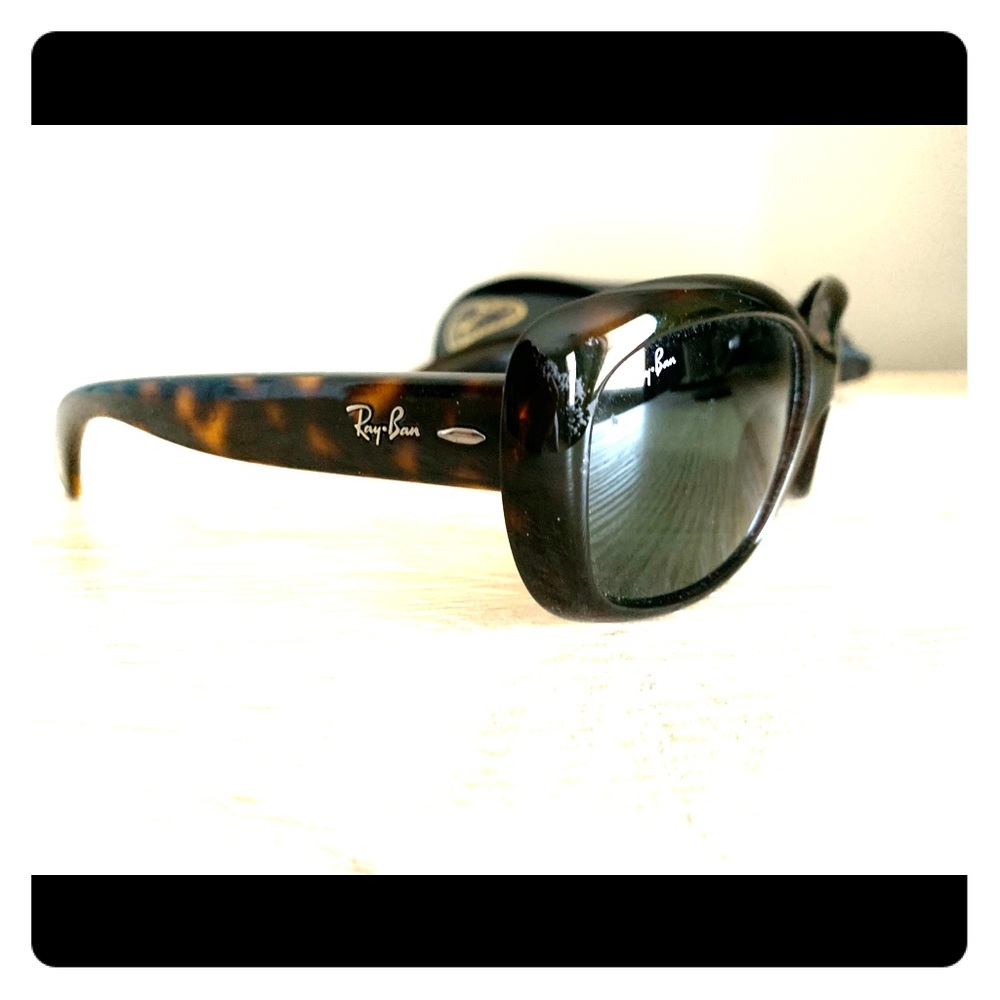 Ray Ban ladies sunglasses
